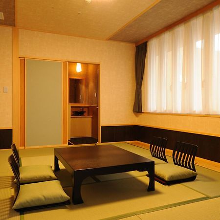 ホテル Ooedo Onsen Monogatari Urayasu Mangekyo エクステリア 写真