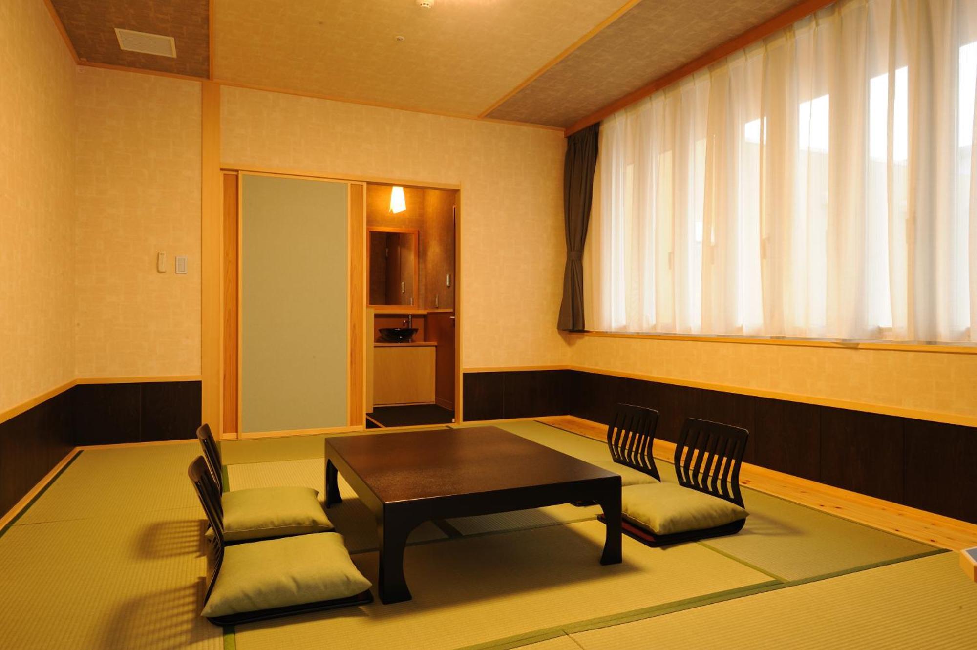 ホテル Ooedo Onsen Monogatari Urayasu Mangekyo エクステリア 写真